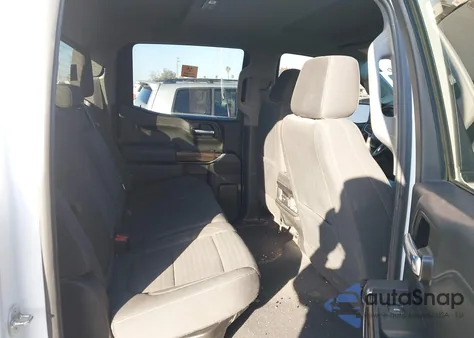 2021 Chevrolet Silverado 1500 4Wd Short Bed Rst z USA, uszkodzony, nr VIN 3GCUYEED4MG364295